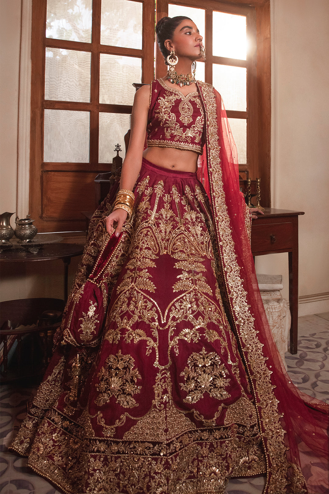 Arezou Lehnga Choli