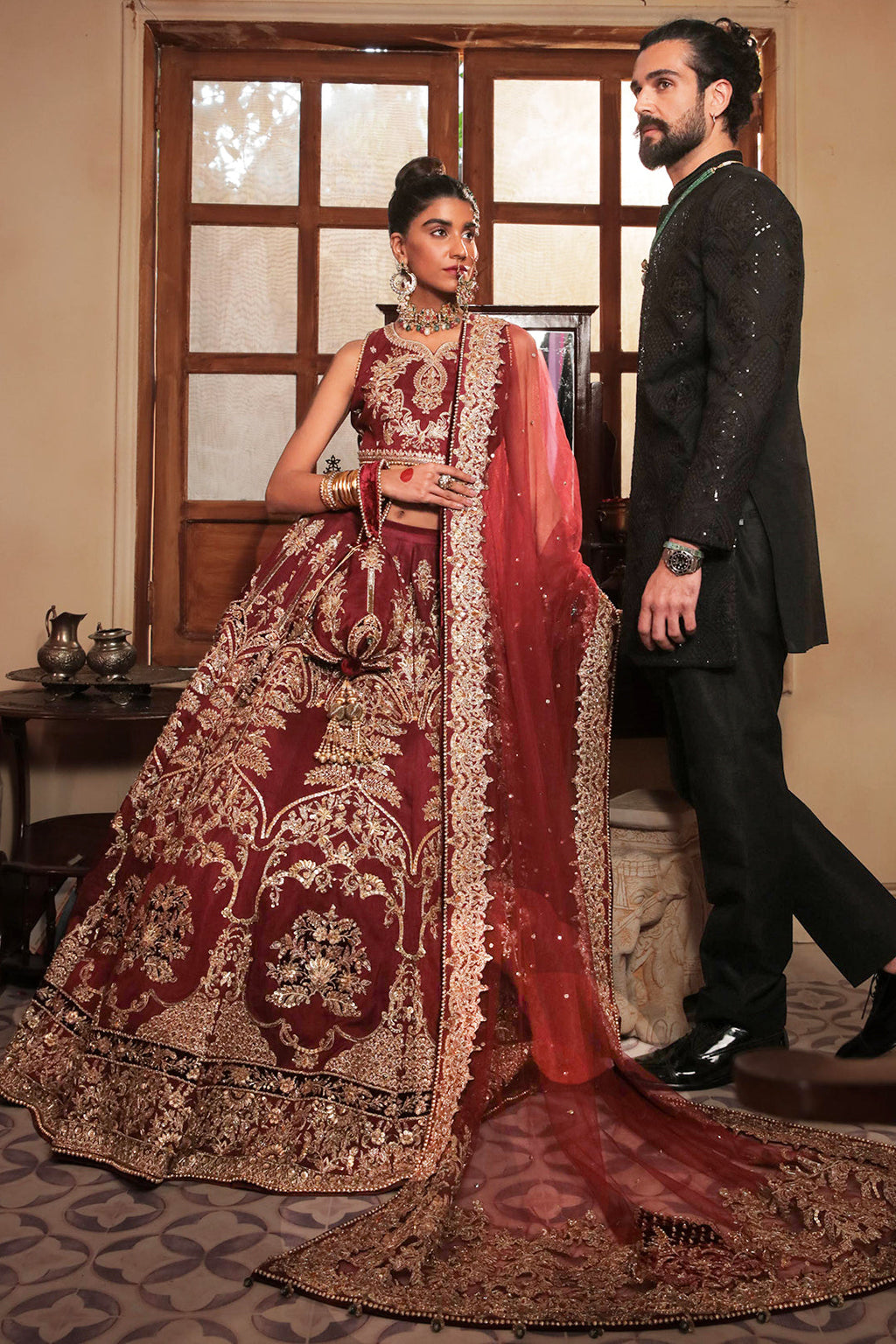 Arezou Lehnga Choli