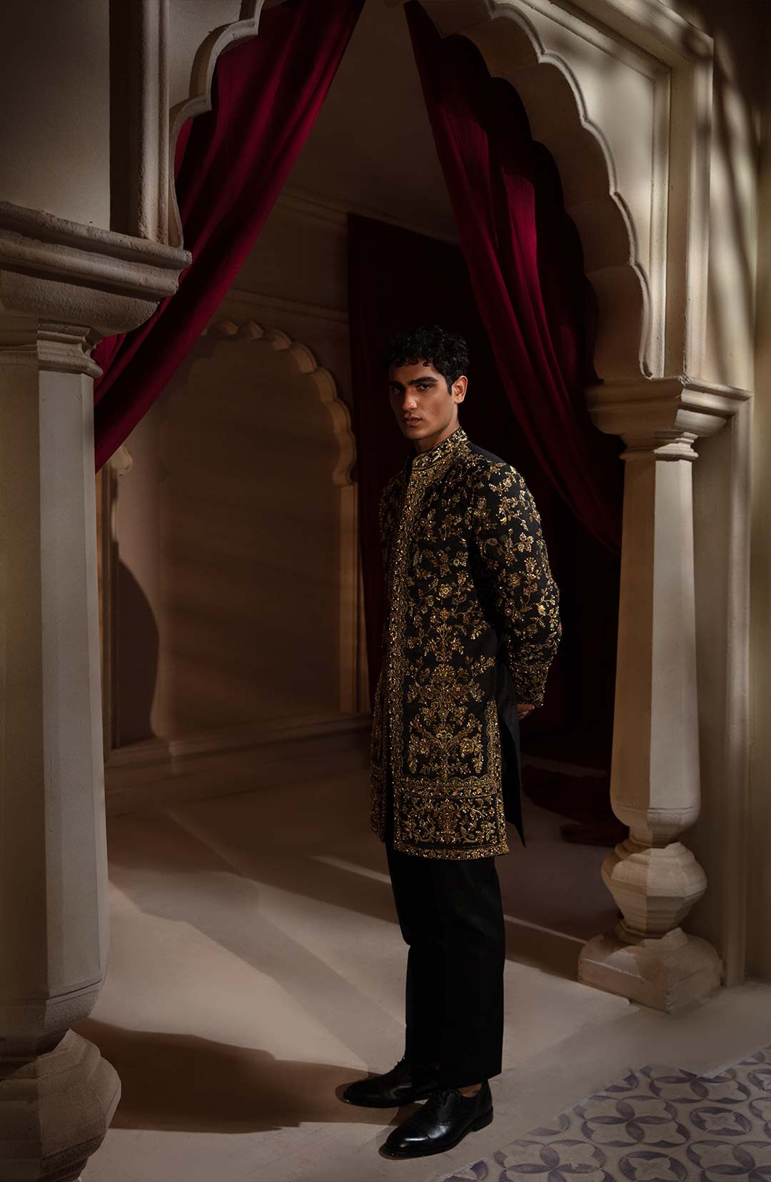 Zahhak Sherwani
